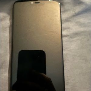 Motorola 32gb cellphone. New